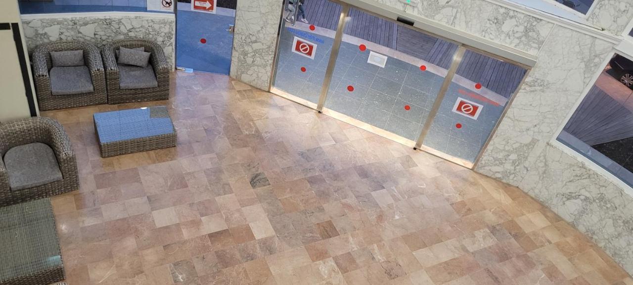 A Estrenar Preciosos Apartamentos Aparthotel Inter2, New Apartments Ln Aparthotel 12 Months Open! Self Check In! Reserva Garaje! سالو المظهر الخارجي الصورة