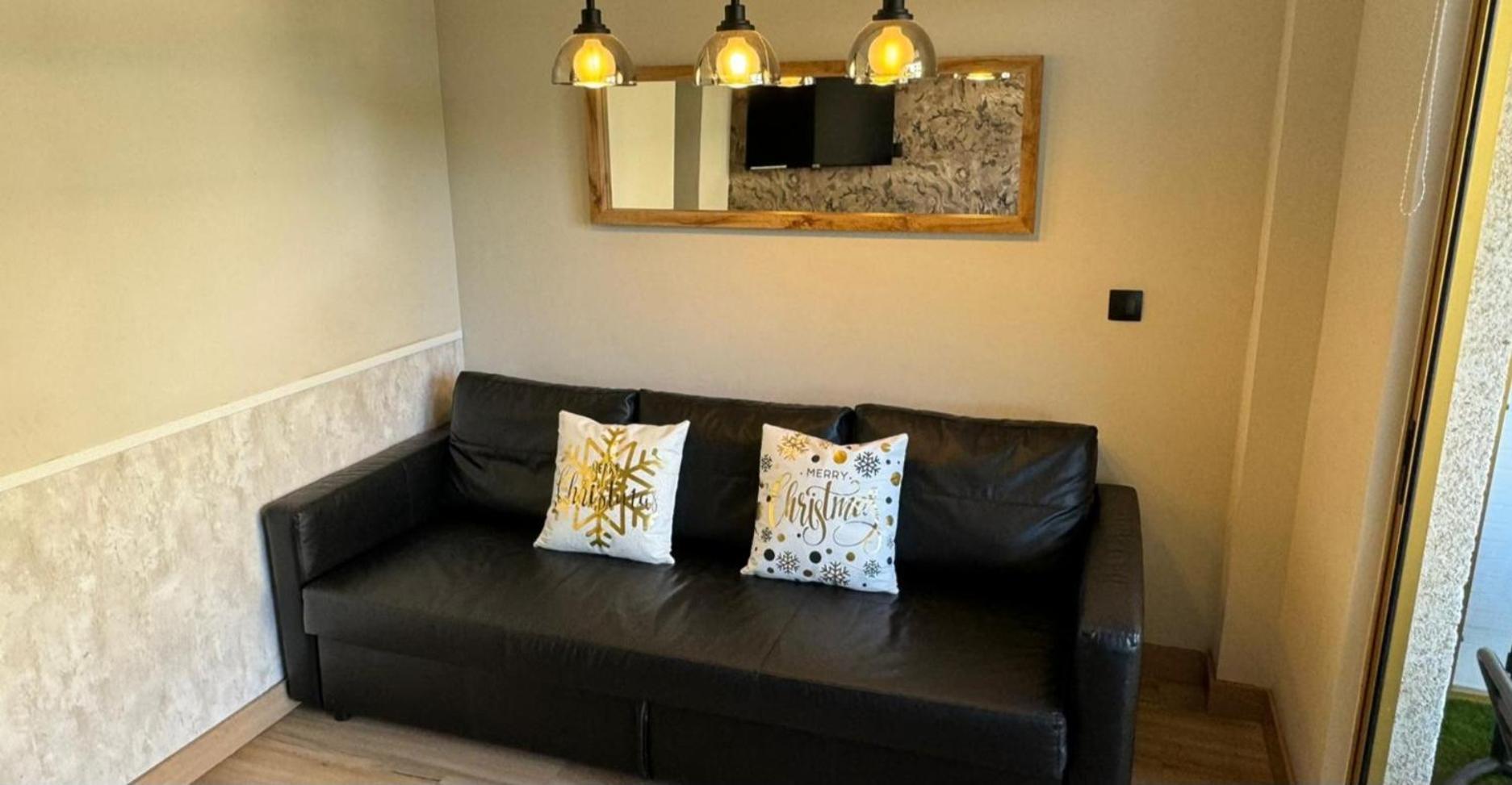 A Estrenar Preciosos Apartamentos Aparthotel Inter2, New Apartments Ln Aparthotel 12 Months Open! Self Check In! Reserva Garaje! سالو المظهر الخارجي الصورة
